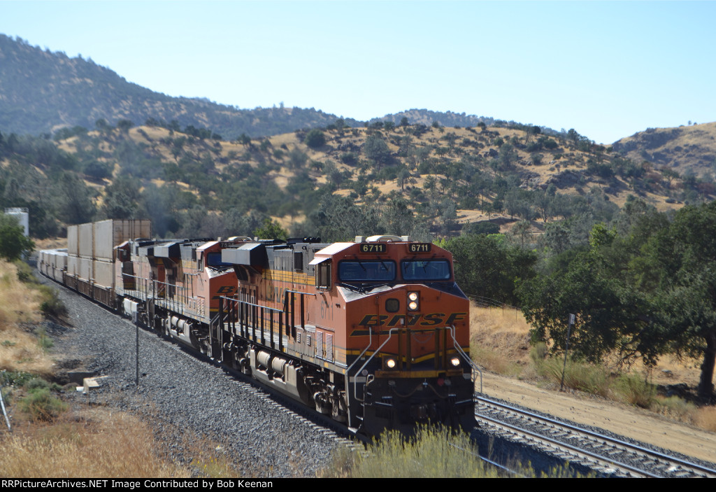 BNSF 6711